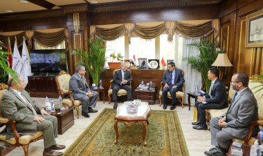 وفد دبلوماسي سنغافوري رفيع المستوى يزور الهيئة العامة لميناء الإسكندرية