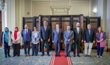 وزير الصحة يبحث مع شركة «جلياد للعلوم» توفير أحدث الأدوية المطورة لعلاج مرضى الأورام والإيدز