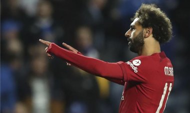 فرعون مصر يُبهر العالم..  محمد صلاح يتصدر الصحف الأوروبية بـ«هاتريك تاريخي»