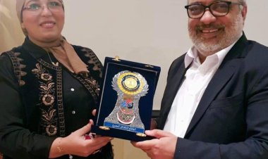 تكريم عبد الرحيم كمال من المركز الثقافي المصري بلندن