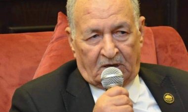 إصابة برلماني ونجله إثر حادث انقلاب سيارة ملاكي في قنا