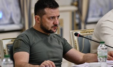 فلايديمر زيلينسكي يتوعد روسيا بالهزيمة الساحقة