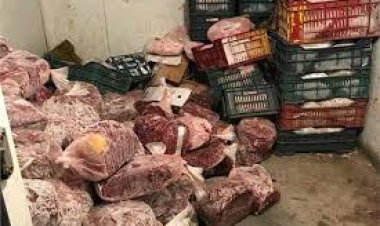 ضبط  7 طن لحوم ودواجن فاسدة داخل ثلاجة بدون ترخيص بعين شمس