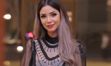 شاهد.. إيناس عزالدين تظهر رشاقتها في جلسة تصوير جديدة