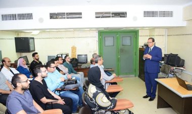 رئيس جامعة سوهاج يشهد فاعليات البرنامج التدريبي للأطباء المقيمين والمدرسين المساعدين