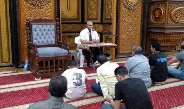 مجالس الإقراء تواصل رسالتها بعلماء الأزهر ورواد المساجد