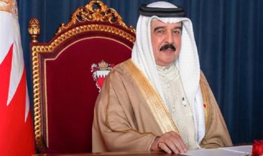 العاهل البحريني يؤكد حرص بلاده على تطوير العلاقات الثنائية مع العراق