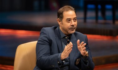 مدحت صالح عن «المليونيرات»:  نجاحها بدأ في المسرح