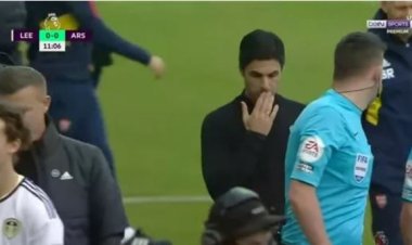 إيقاف مباراة أرسنال وليدز بالدوري الإنجليزي.. «السبب عطل تقني»