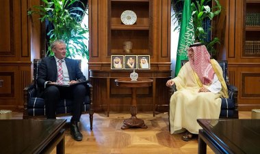 وزير الدولة للشئون الخارجية السعودية يستقبل سفير نيوزلندا لدى المملكة