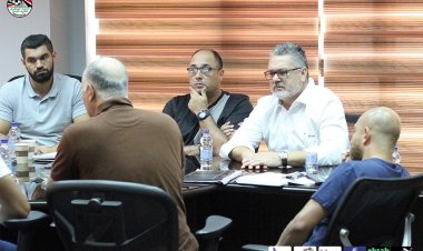 ميكالى يجتمع مع جهاز المنتخب الأولمبي استعدادا لمواجهة إيسواتيني