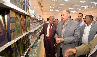 محافظ أسيوط يفتتح معرض إصدارات الهيئة العامة لقصور الثقافة