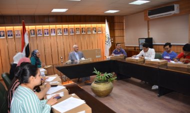 نائب رئيس جامعة أسيوط يستقبل الدفعة الثالثة من برنامج منح الوكالة الأمريكية