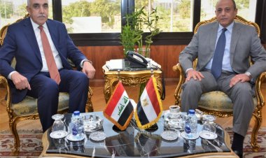 وزير الطيران يلتقى السفير العراقى لبحث التعاون المشترك فى مجال النقل الجوى