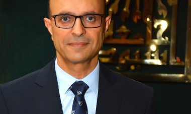 رئيس جامعة أسيوط يهنئ المدرجين بتصنيف ستانفورد ضمن العلماء المؤثرين بالعالم