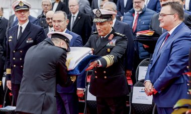 القوات المسلحة تتسلم الفرقاطة الأولى من طراز «ميكو ايه 200»