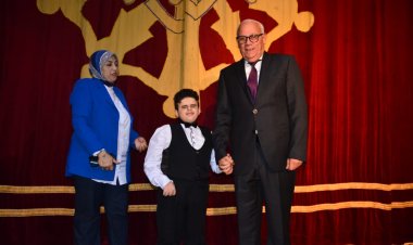 محافظ بورسعيد يشهد احتفالية مديرية التعليم بذكرى المولد النبوي الشريف