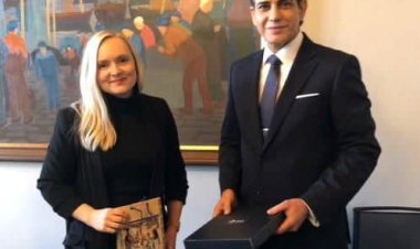 السفير المصري في هلسنكي يلتقي مع وزيرة البيئة والمناخ الفنلندية