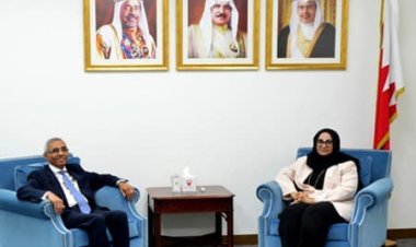 سفير مصر يلتقي وزيرة الصحة بمملكة البحرين