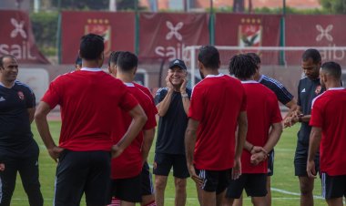 دون الدوليين.. الأهلي يواصل تدريباته استعدادا لمواجهة المقاولون العرب 