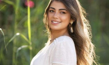 ليلى زاهر تخطف الأنظار بإطلالة جذابة