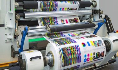 ضبط 770 ألف مطبوع مخالف داخل مطبعة بالمرج