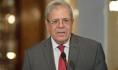 وزير الخارجية التونسي يجري اتصالا هاتفيا مع نظيره الجزائري