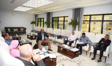 محافظ قنا يترأس لجنة اختيار مدير الإدارة العامة للشئون الوقائية بمديرية الصحة