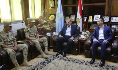 محافظ كفر الشيخ ونائبه ورئيس أركان قوات الدفاع الشعبي والعسكري يتنفقدون عددا من المدارس