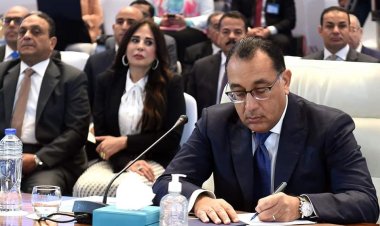 رئيس الوزراء: نهدف لوضع إطار واضح ومحدد ومنظم للأنشطة الاقتصادية