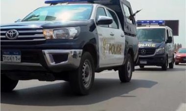 القبض على سائق استعرض قواته على الطريق العام