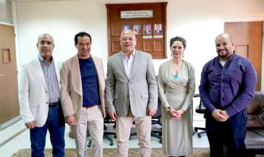 مستشفي سوهاج الجامعي تستقبل وفداً طبيًا هولندياً في مجال جراحة القلب والصدر