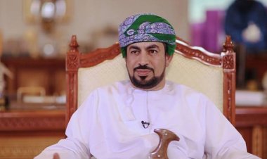 وزير الإعلام العماني: وجود لجنة عُمانية بحرينية مشتركة حافز لتوسيع آفاق التعاون