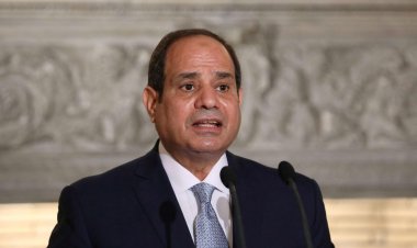 الرئيس السيسي: «بطلب من ربنا الدعم والمدد عشان خاطر الغلابة»
