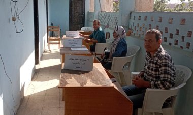 طلاب  التربية الرياضية يشاركون في تنظيم دخول الناخبين لمقرات لجان محاكاة مجلس الشيوخ