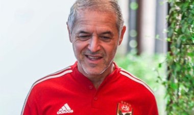 السوبر المصري.. كولر يحاضر لاعبي الأهلي في فندق الإقامة