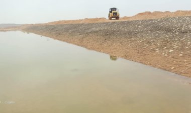 وزير الري يستعرض إجراءات الوزارة للتعامل مع موجة الأمطار الغزيرة والسيول