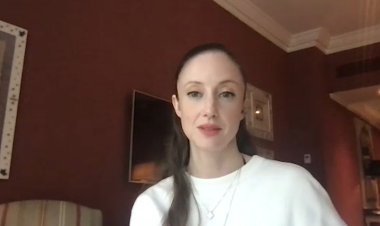 العالمية أندريا رايزبورو ضيفة «Its Show Time»