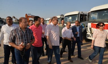 محافظ أسيوط ورئيس شركة مياه الشرب يشهدان اصطفاف المعدات لمجابهة الأزمات والكوارث