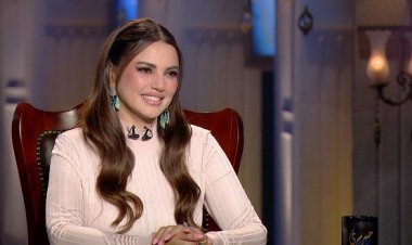 درة تكشف أسباب تفكيرها في اعتزال الفن