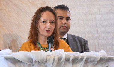 احتفالية صيف 2022 بالإسكندرية.. سائحة رومانية تشيد بشواطئها