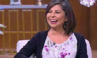 في عيد ميلادها.. سلوى محمد على «الخالة خيرية»  التي وقعت مع  أول «دقة زار»