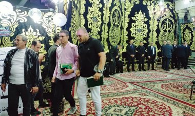 شاهد| ظهور صاحب واقعة «كشري التحرير»  في عزاء فريد الديب