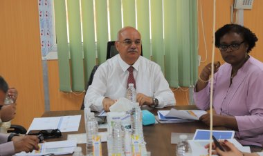 مشروع صرف صحي درنكة يستقبل وفد المعونة الأمريكية للتنمية الدولية