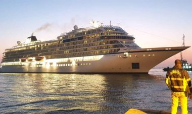 السفينة «فايكنج مارس» تصل إلى ميناء بورسعيد وتتجه إلى سفاجا