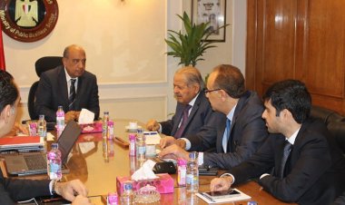 وزير قطاع الأعمال يبحث مع وفد رابطة رجال الأعمال القطريين فرص الاستثمار