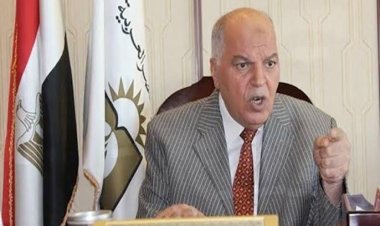 ولى أمر يتعدى على مدير مدرسة بـ«السباب» في أسيوط