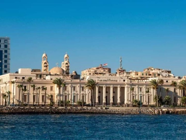 بسبب الغيرة.. زوج يطعن زوجته وحماته في الإسكندرية