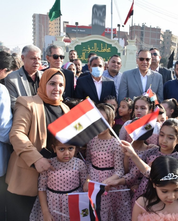 محافظ الشرقية يفتتح أعمال تطوير وتجميل ميدان الإشارة بمدخل منيا القمح