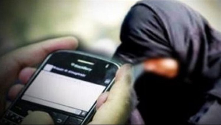 لإقامة علاقة مُحرمة.. تعرض طالبة للابتزاز على يد مدرس في مدرسة بالتجمع الأول